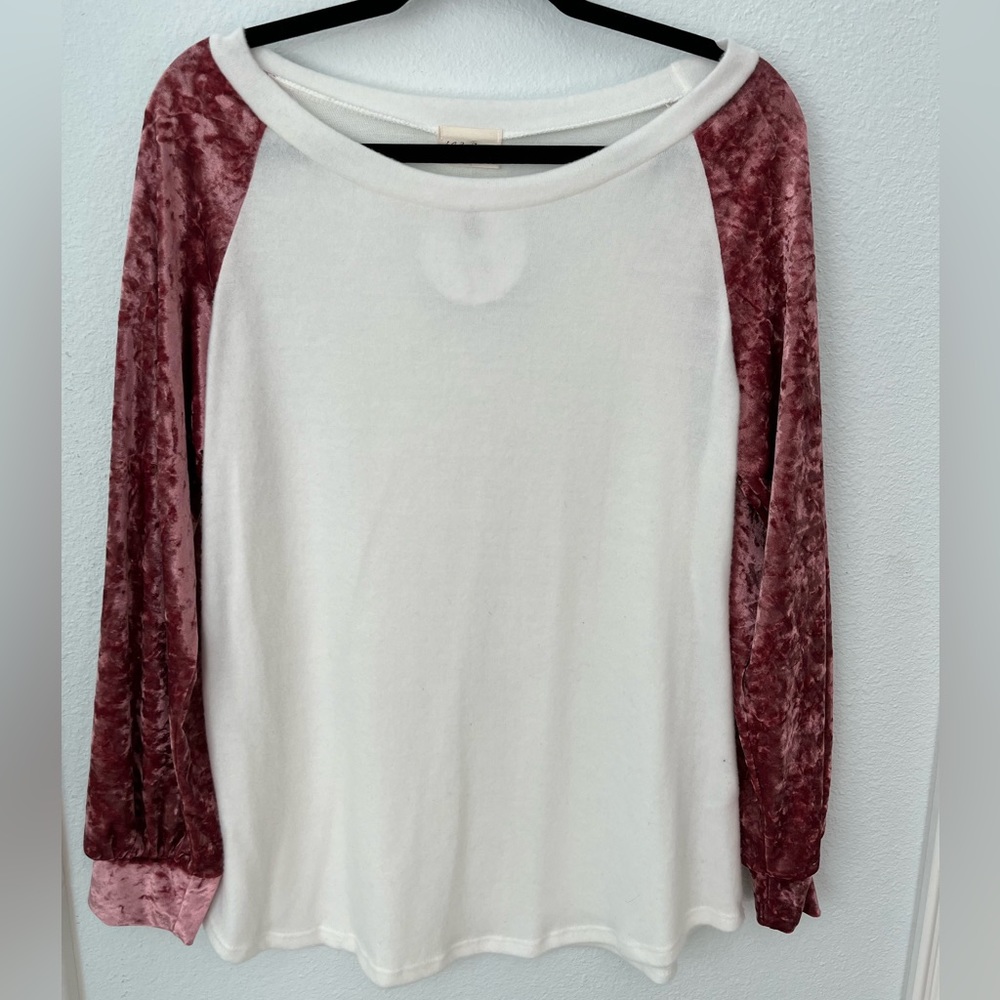 Long sleeve white shirt with pink velvet sleeves